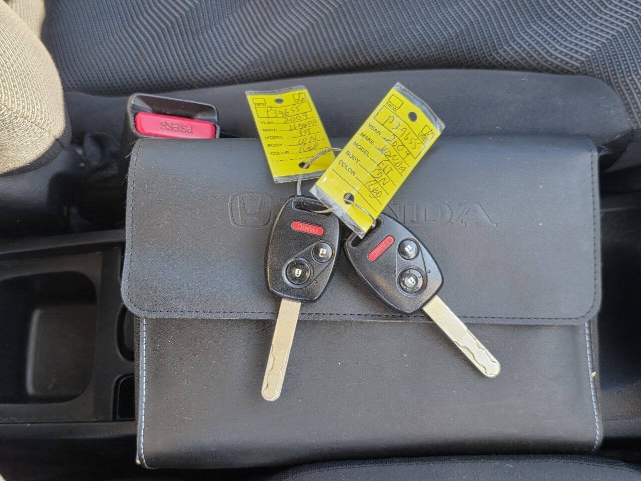 Used 2009 Honda Fit Sport image 23