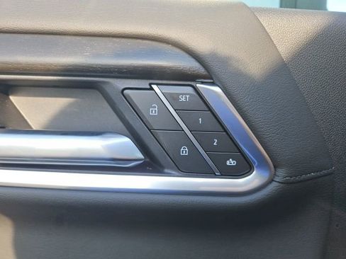 New 2026 GMC Sierra 3500 Denali w/ Denali Reserve Package AWD/4WD image 12