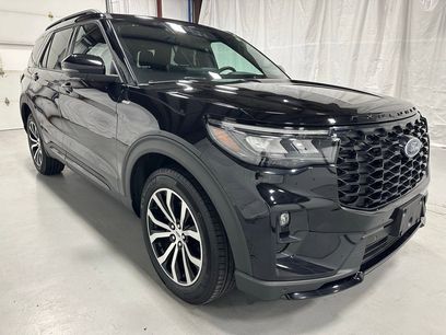 Used 2025 Ford Explorer ST-Line