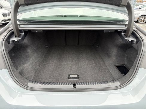 Certified 2025 BMW i5 M60 w/ Premium Package image 38