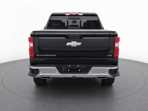 Used 2021 Chevrolet Silverado 1500 LTZ AWD/4WD image 7