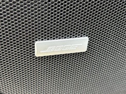 Used 2025 Chevrolet Blazer RS FWD image 23