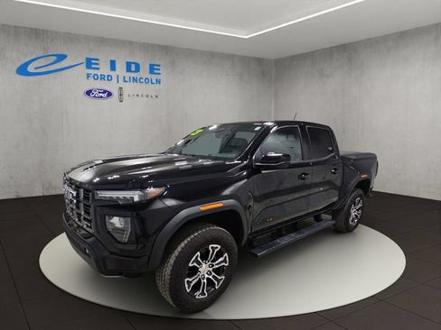 Used 2023 GMC Canyon AT4 w/ Canyon Safety Plus Package AWD/4WD image 5