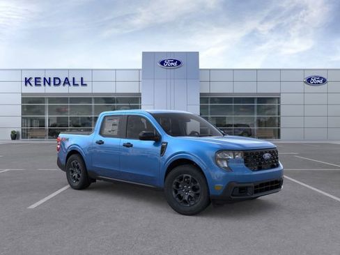 New 2026 Ford Maverick XLT w/ XLT Luxury Package AWD/4WD image 7