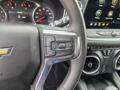 Used 2024 Chevrolet Blazer LT w/ Convenience Package FWD image 18