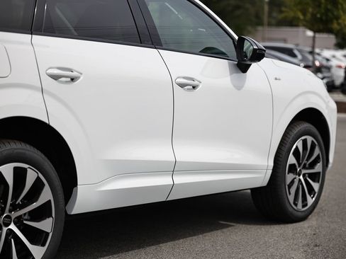 New 2026 Audi Q3 quattro 2.0T AWD/4WD image 8