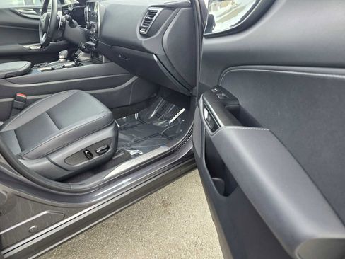 Certified 2025 Lexus NX 350h AWD w/ Premium Package image 10
