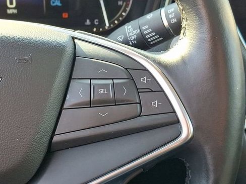 Used 2019 Cadillac XT5 Premium Luxury image 24