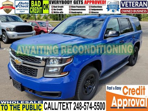 Used 2017 Chevrolet Tahoe 4WD w/ Remote Keyless Entry Package image 1