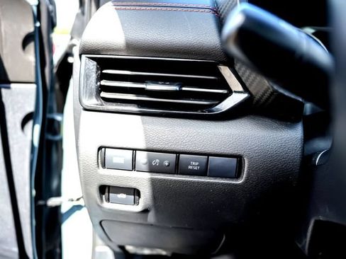 Used 2025 Nissan Sentra SR w/ Midnight Edition FWD image 22