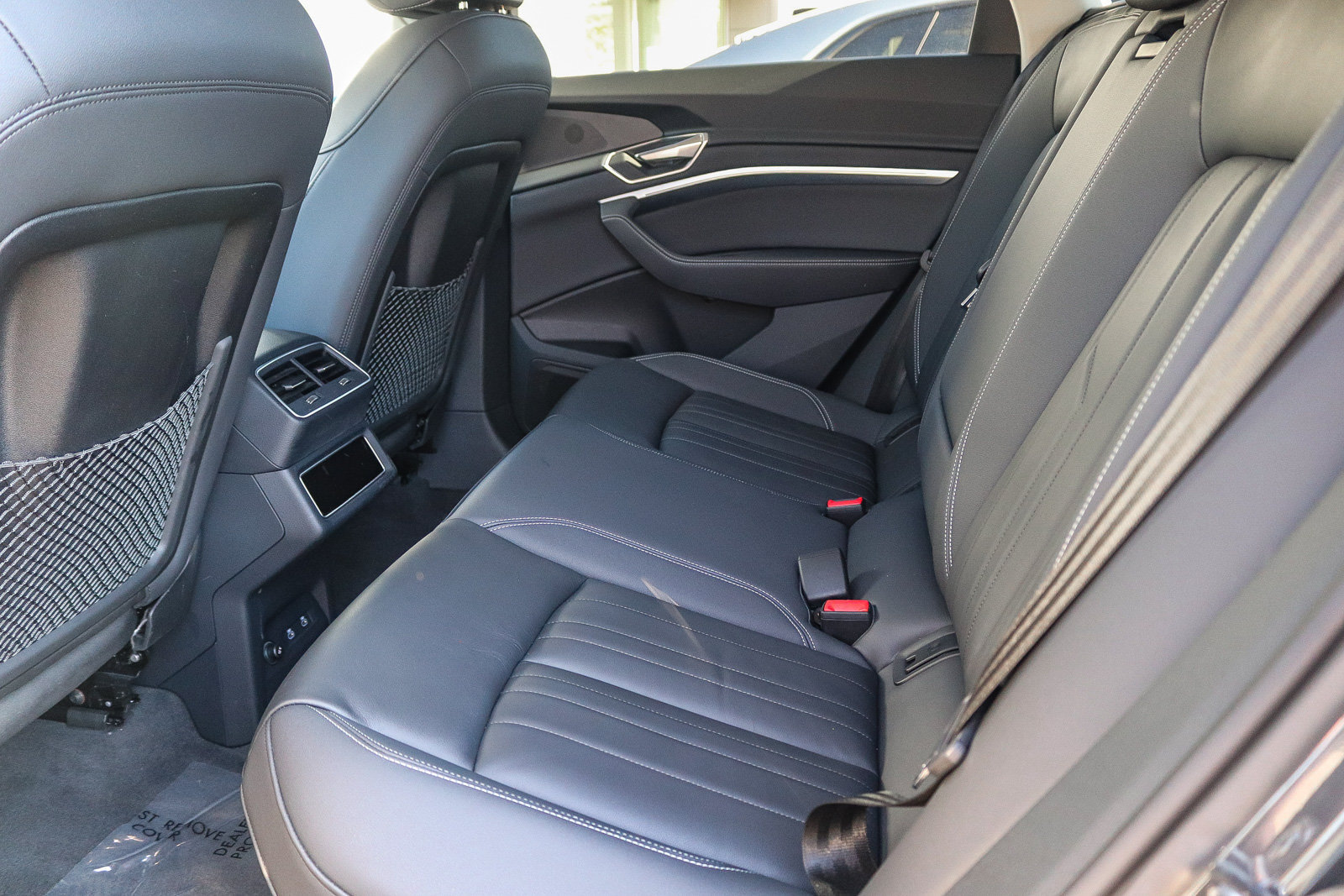 Certified 2024 Audi Q8 e-tron Premium Plus AWD/4WD image 18