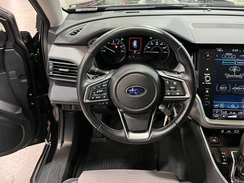 Used 2023 Subaru Outback Premium AWD/4WD image 13