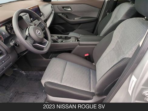 Used 2023 Nissan Rogue SV FWD image 14