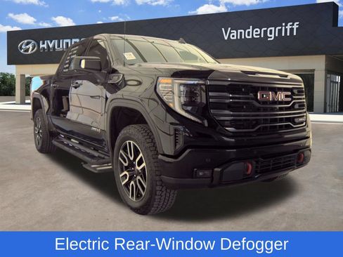 Used 2024 GMC Sierra 1500 AT4 w/ Technology Package AWD/4WD image 10