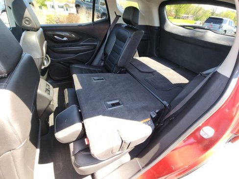 Used 2023 GMC Terrain Denali image 20