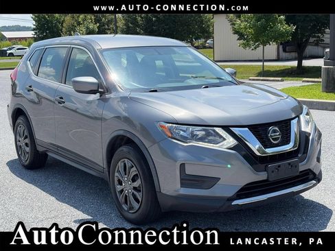 Used 2018 Nissan Rogue S AWD/4WD image 1