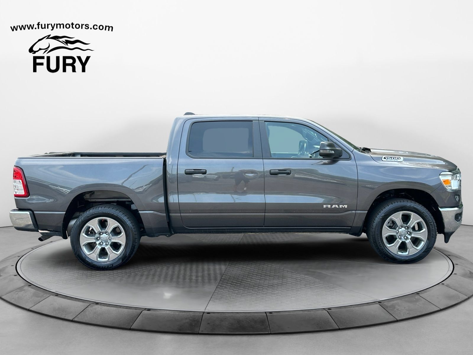 Used 2024 RAM 1500 Big Horn AWD/4WD image 3