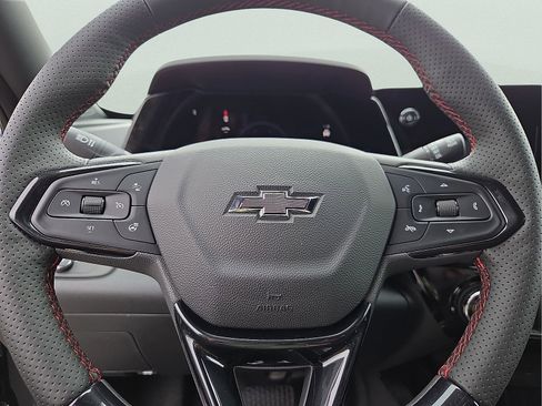 New 2026 Chevrolet Trax RS w/ Driver Confidence Package FWD image 24