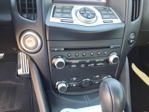 Certified 2019 Nissan 370Z Touring Sport RWD image 10
