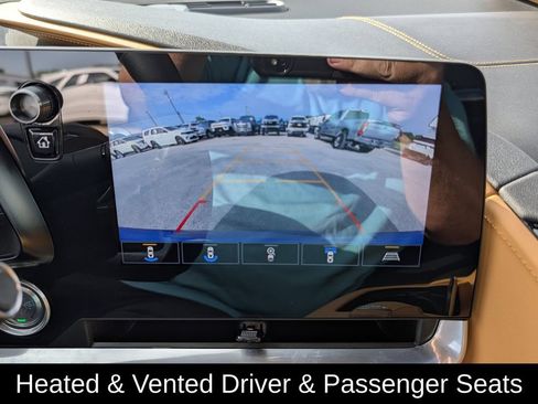 Used 2023 Chevrolet Corvette Stingray Preferred Cpe w/ 2LT RWD image 16