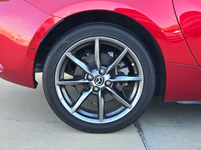Used 2016 MAZDA MX-5 Miata Grand Touring RWD image 18
