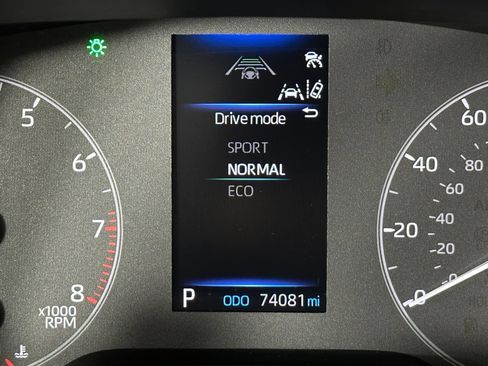 Used 2023 Toyota Corolla SE w/ SE Premium Package FWD image 25