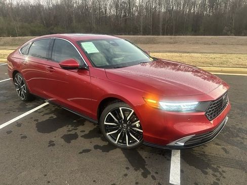 Certified 2024 Honda Accord Touring image 2