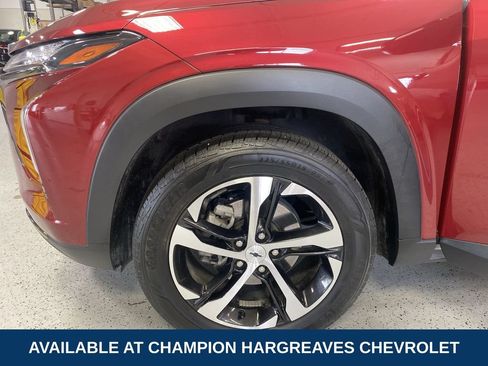 Used 2024 Chevrolet Trax RS w/ Driver Confidence Package FWD image 41