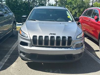 Used 2016 Jeep Cherokee Sport