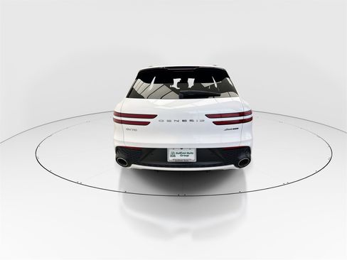 Used 2022 Genesis GV70 3.5T Sport w/ Sport Prestige Package image 8