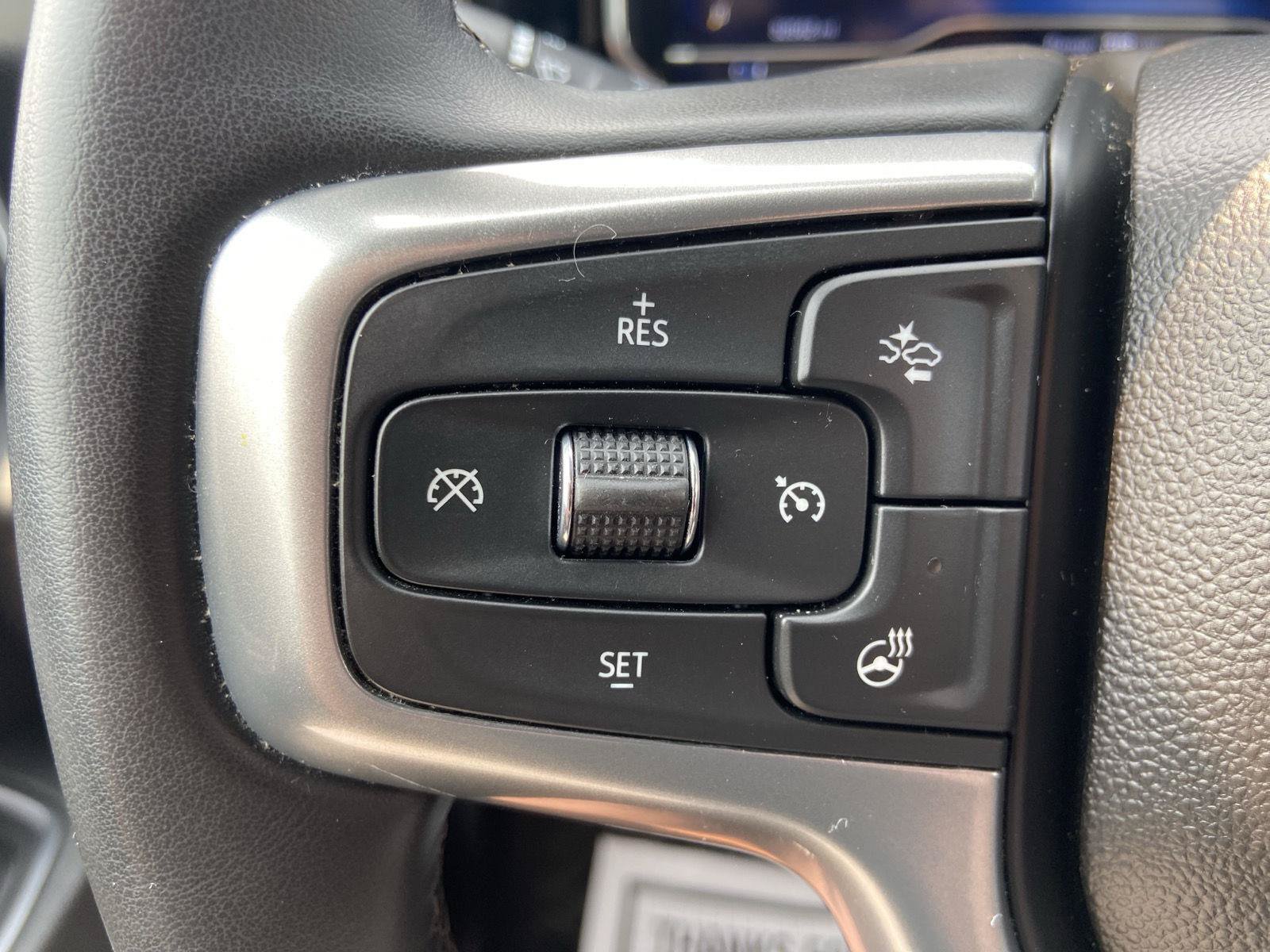 Used 2023 Chevrolet Silverado 1500 RST AWD/4WD image 29