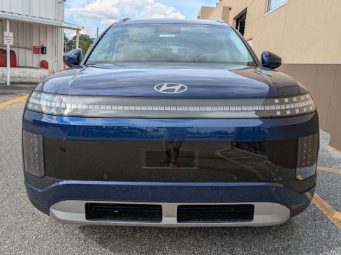 New 2026 Hyundai Ioniq 9 SE image 11