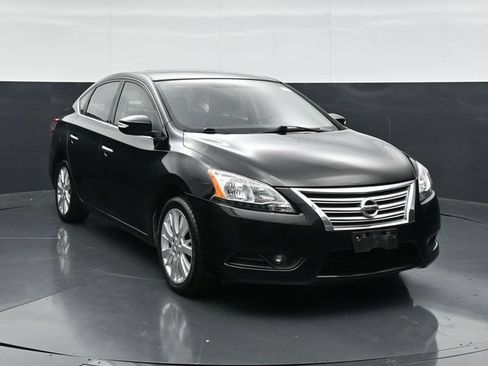 Used 2014 Nissan Sentra SL w/ Premium Package FWD image 4