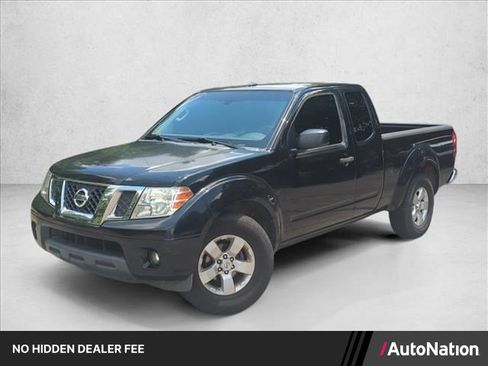 Used 2013 Nissan Frontier SV RWD image 1