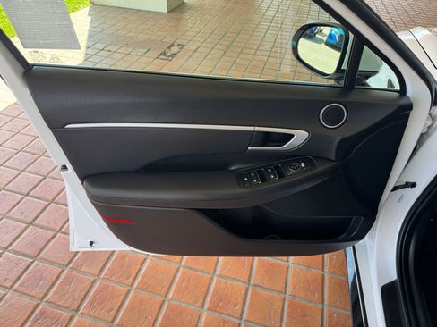 Used 2025 Hyundai Sonata SEL image 18