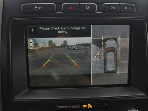 Used 2019 Ford Expedition Max Limited w/ Equipment Group 303A RWD image 15