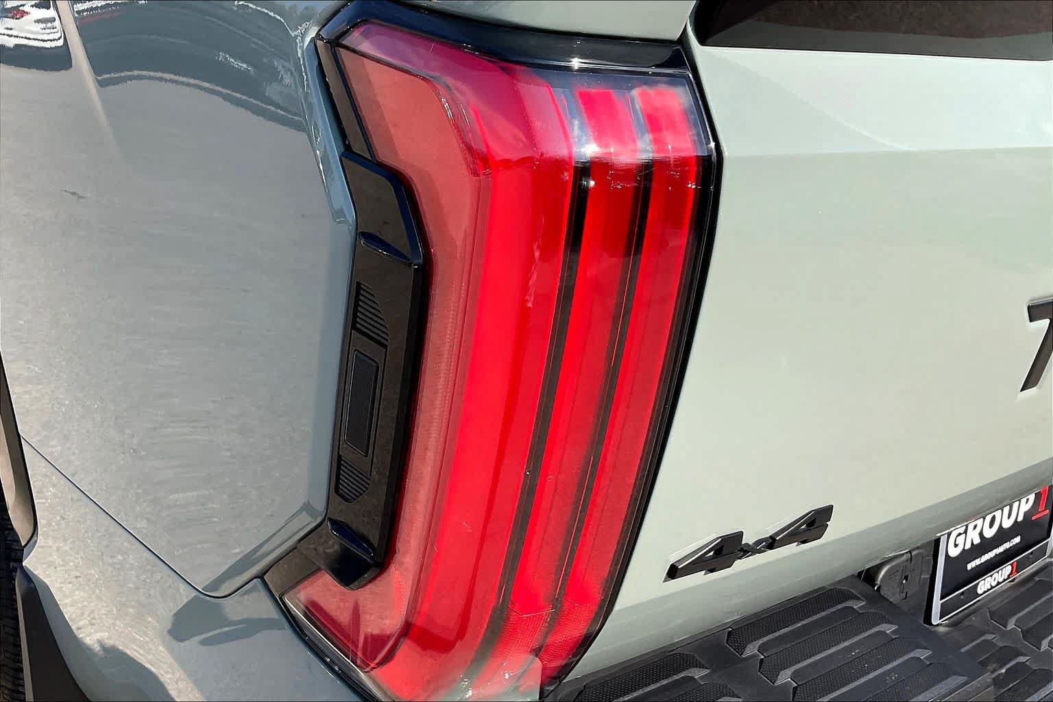 Used 2024 Toyota Tundra Platinum AWD/4WD image 29