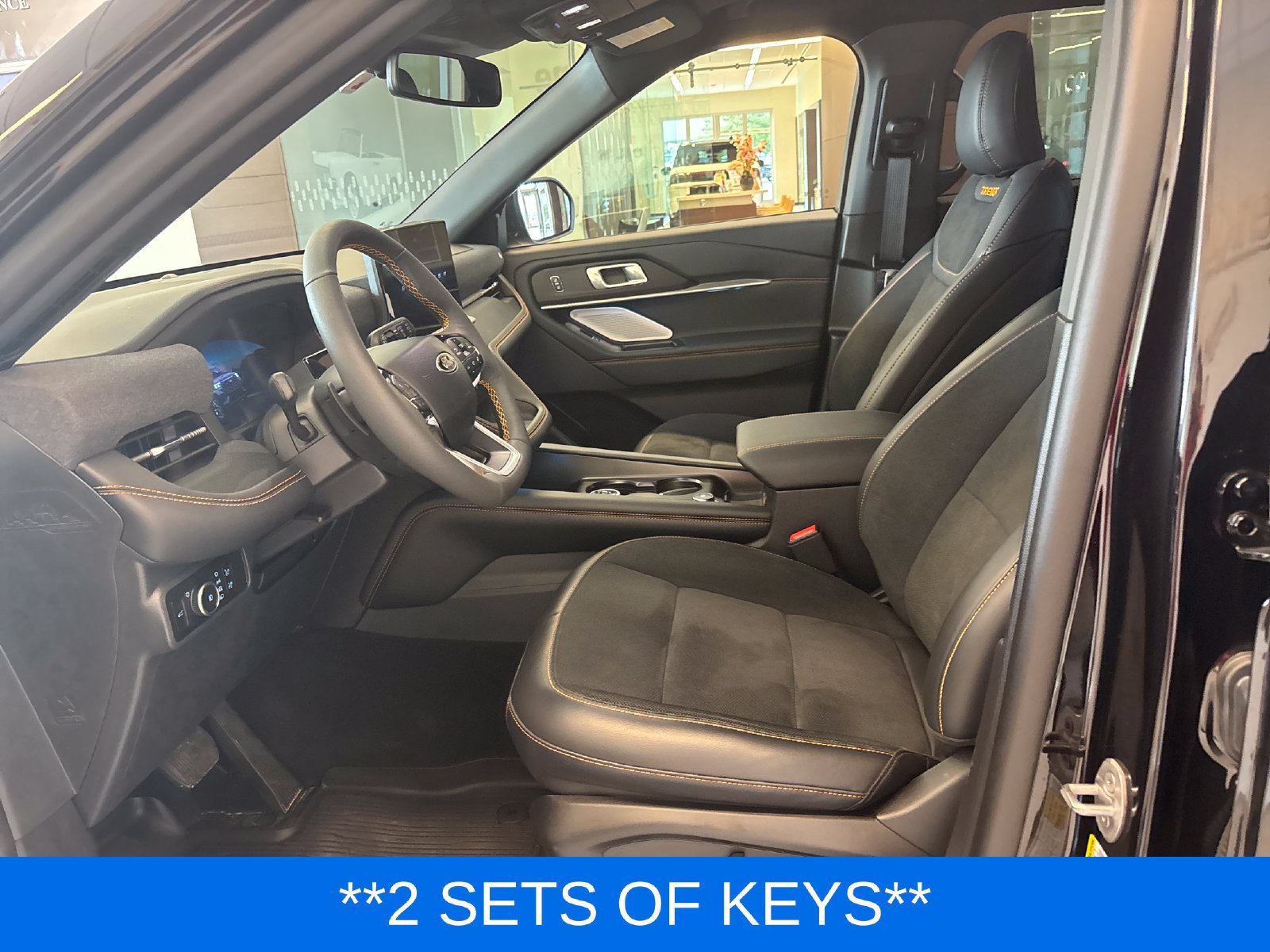 Used 2026 Ford Explorer Tremor w/ Tremor Ultimate Package AWD/4WD image 13