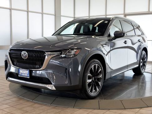 Certified 2026 MAZDA CX-90 Plug-In Hybrid w/ Premium Plus AWD/4WD image 4