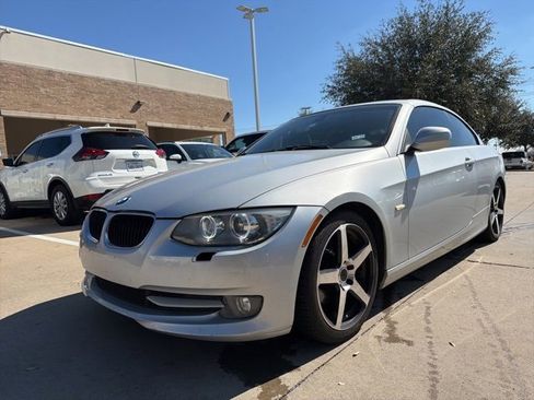Used 2013 BMW 328i Convertible image 4