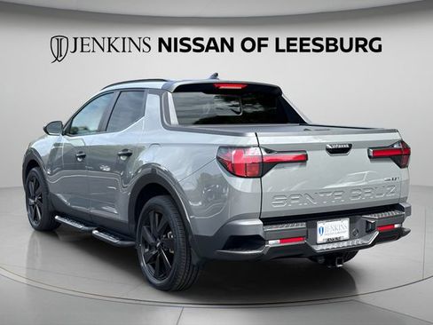 Used 2023 Hyundai Santa Cruz Night AWD/4WD image 9