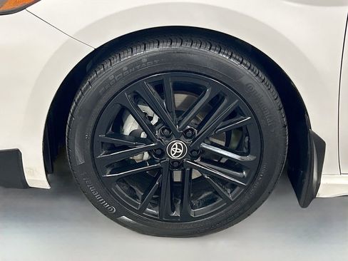 Used 2025 Toyota Camry SE w/ Convenience Package FWD image 27