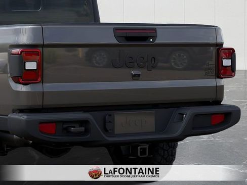 New 2026 Jeep Gladiator Willys AWD/4WD image 13