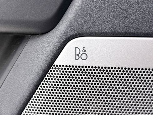 Used 2023 Ford F250 Lariat w/ Lariat Ultimate Package image 8