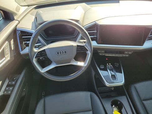 Used 2023 Audi Q4 e-tron Premium Plus RWD image 4