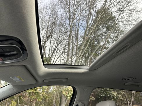 Used 2023 Hyundai Palisade Limited image 25