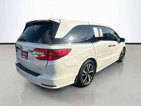 Used 2019 Honda Odyssey Elite image 6