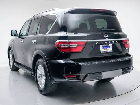Used 2024 Nissan Armada SV AWD/4WD image 3