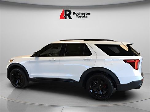 Used 2024 Ford Explorer ST w/ Equipment Group 401A image 9