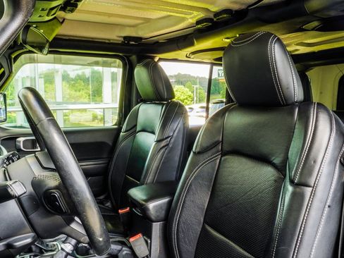 Used 2018 Jeep Wrangler Unlimited Sport S AWD/4WD image 33